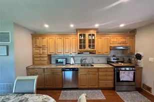 98 W 8th St, Deer Park, NY 11729 - Photo 8