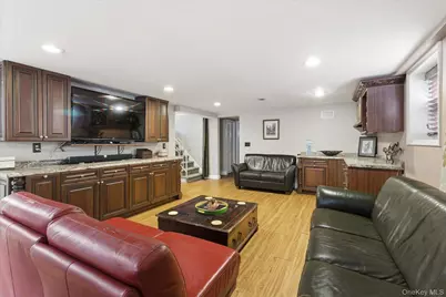 159 W Olive Street, Long Beach, NY 11561 - Photo 24