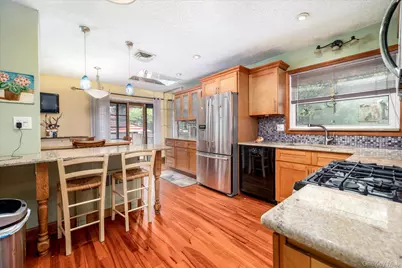 159 W Olive Street, Long Beach, NY 11561 - Photo 14