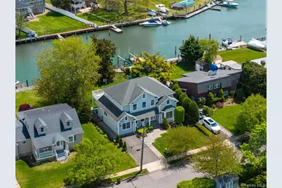 20 Carman Street, Massapequa, NY 11758 - Photo 2