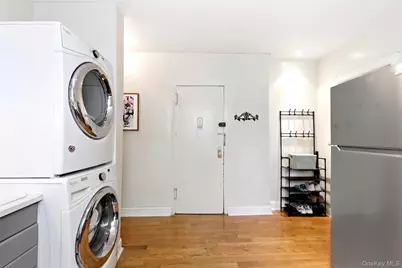 501 W 156th Street #25, New York, NY 10032 - Photo 2