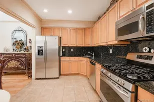 1513 Royce St, Brooklyn, NY 11234 - Photo 4