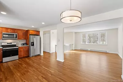 27 Church Street, Wallkill, NY 12589 - Photo 6