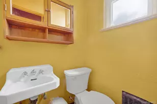 66 Page Ave, Yonkers, NY 10704 - Photo 22