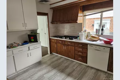 213-05 Union Turnpike, Bayside, NY 11364 - Photo 6