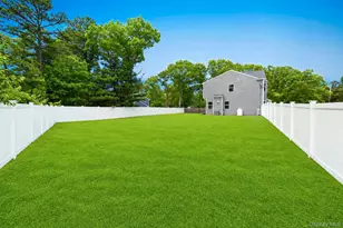 164 Chestnut St, Mount Sinai, NY 11766 - Photo 4
