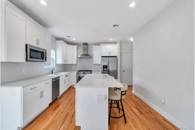 164 Chestnut Street, Mount Sinai, NY 11766 - Photo 14