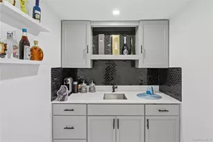 821 Longview Ave, Woodmere, NY 11581 - Photo 36
