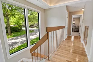 225 Hamlet Dr, Jericho, NY 11753 - Photo 16