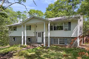 1079 Josephs Blvd, Saugerties, NY 12477 - Photo 2