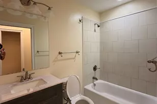337 Main St, Poughkeepsie, NY 12601 - Photo 6