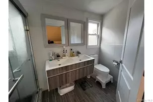 882 Roosevelt St, West Hempstead, NY 11552 - Photo 8