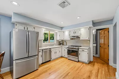 68 E Erie Street, Blauvelt, NY 10913 - Photo 16