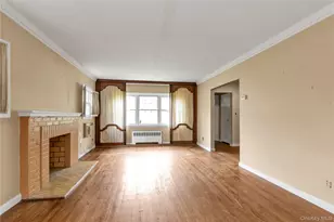 85-22 218th St, Hollis, NY 11427 - Photo 2