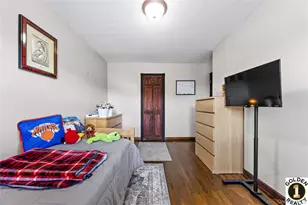 75-21 Furmanville Ave, Middle Village, NY 11379 - Photo 14