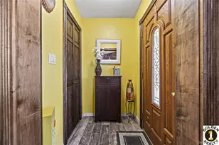 75-21 Furmanville Ave, Middle Village, NY 11379 - Photo 2