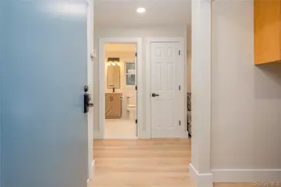 145 New Holland Village, Nanuet, NY 10954 - Photo 24
