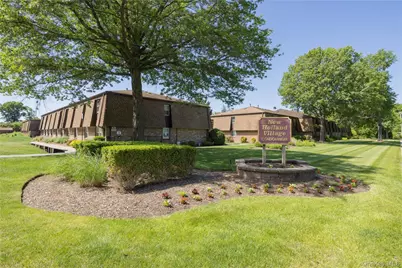 145 New Holland Village, Nanuet, NY 10954 - Photo 30