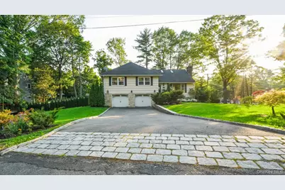 25 Manor Avenue, White Plains, NY 10605 - Photo 2