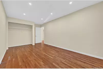 126 Halgren Crescent, Haverstraw, NY 10927 - Photo 32