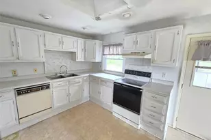 1425 State Route 32, Wallkill, NY 12589 - Photo 4