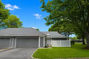 188 River Dr, Moriches, NY 11955 - Photo 2