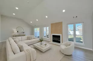188 River Dr, Moriches, NY 11955 - Photo 4