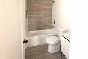 342 E 234th Street E, Bronx, NY 10470 - Photo 8