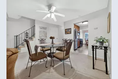 187 Doxbury Lane, Suffern, NY 10901 - Photo 10