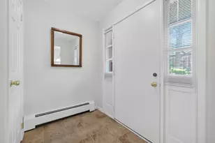 187 Doxbury Ln, Suffern, NY 10901 - Photo 4