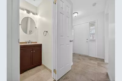 187 Doxbury Lane, Suffern, NY 10901 - Photo 16