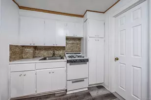 100-03 88th Ave, Richmond Hill, NY 11418 - Photo 30