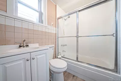 10003 88th Avenue, Richmond Hill, NY 11418 - Photo 22