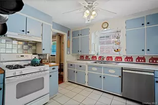 9 Whittier St, Hartsdale, NY 10530 - Photo 14