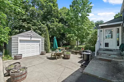 9 Whittier Street, Hartsdale, NY 10530 - Photo 32