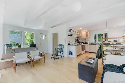 1100 7th Street, Greenport, NY 11944 - Photo 6