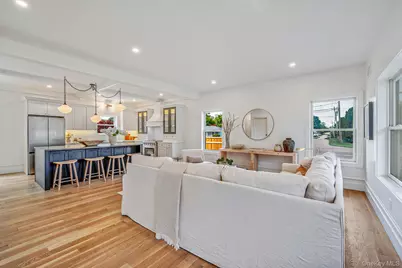 100 Bieselin Road, Bellport, NY 11713 - Photo 6