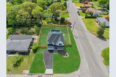 100 Bieselin Road, Bellport, NY 11713 - Photo 34