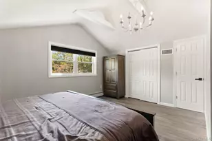 17 Lolly Ln, Centereach, NY 11720 - Photo 20