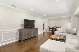 17 Lolly Ln, Centereach, NY 11720 - Photo 4