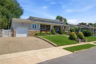 87 Laurel Dr, Massapequa Park, NY 11762 - Photo 2