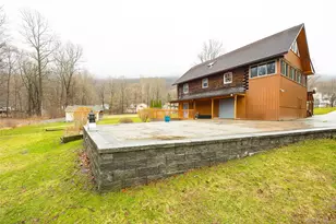 21 Old Town Rd, Beacon, NY 12508 - Photo 8