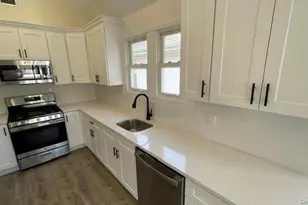 77 Connecticut Ave, Long Beach, NY 11561 - Photo 12