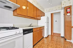 26-21 Union St, Flushing, NY 11354 - Photo 12