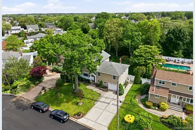 103 East Drive, Massapequa, NY 11758 - Photo 28