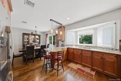 103 East Drive, Massapequa, NY 11758 - Photo 6