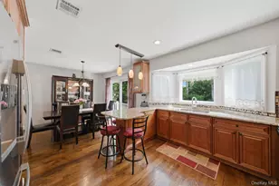 103 East Dr, Massapequa, NY 11758 - Photo 6