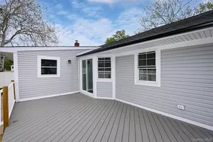 224 Hungry Harbor Rd, Valley Stream, NY 11581 - Photo 22