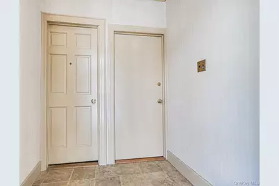 6617 10th Avenue, Brooklyn, NY 11219 - Photo 18