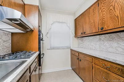 6617 10th Avenue, Brooklyn, NY 11219 - Photo 28